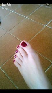 Isa Pes feet photo thumbnail