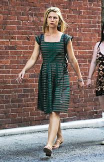 Claire Danes feet photo thumbnail
