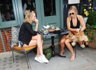 Kimberley Garner feet photo thumbnail