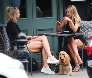 Kimberley Garner feet photo thumbnail