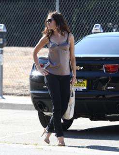 Rose McGowan feet photo thumbnail
