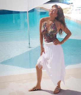 Thalía feet photo thumbnail