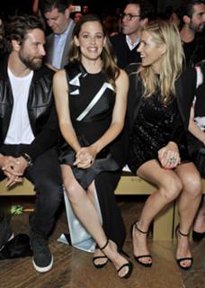Jennifer Garner feet photo thumbnail