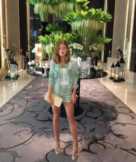 Marina Ruy Barbosa feet photo thumbnail