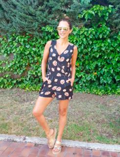 Paula Echevarría feet photo thumbnail