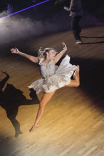 Paige VanZant feet photo thumbnail