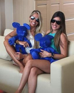 Adriane Galisteu feet photo thumbnail