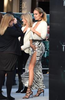 Kimberley Garner feet photo thumbnail
