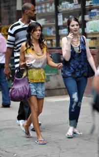 Jessica Szohr feet photo thumbnail