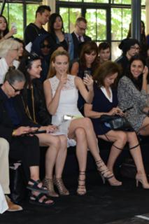 Petra Nemcova feet photo thumbnail
