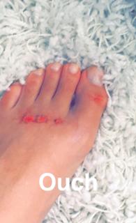 Ashley Benson feet photo thumbnail