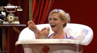 Sonya Kraus feet photo thumbnail
