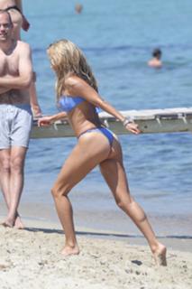 Sylvie Meis feet photo thumbnail