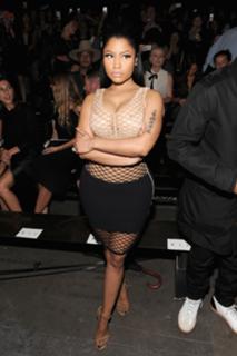 Nicki Minaj feet photo thumbnail