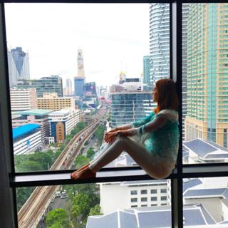 Marina Ruy Barbosa feet photo thumbnail