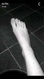 Isa Pes feet photo thumbnail