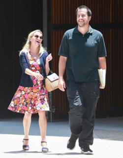 Reese Witherspoon feet photo thumbnail