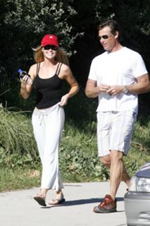 Denise Richards feet photo thumbnail