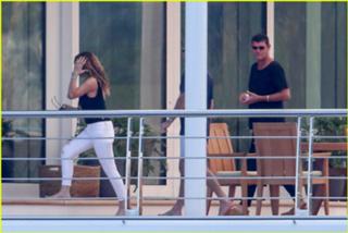 Mariah Carey feet photo thumbnail
