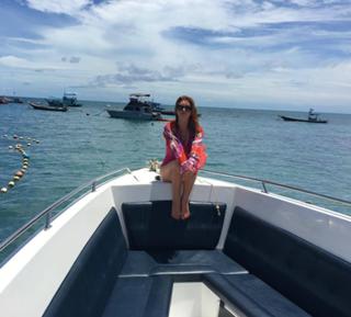 Marina Ruy Barbosa feet photo thumbnail