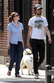 Drew Barrymore feet photo thumbnail