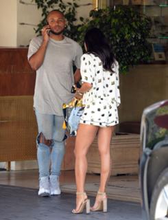 Karrueche Tran feet photo thumbnail