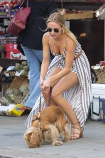 Kimberley Garner feet photo thumbnail