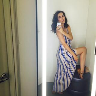 Brittani Taylor feet photo thumbnail