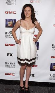 Shannon Woodward feet photo 4