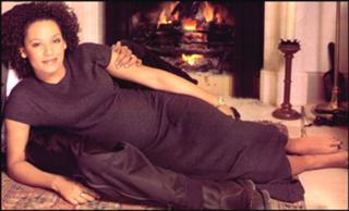 Mel B feet photo thumbnail