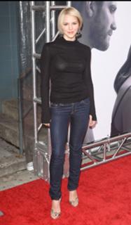 Katharine McPhee feet photo thumbnail
