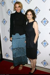 Uma Thurman feet photo thumbnail