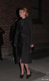 Uma Thurman feet photo thumbnail