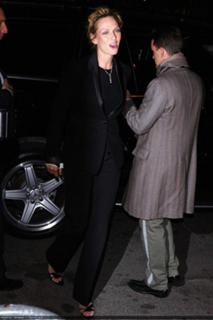 Uma Thurman feet photo thumbnail