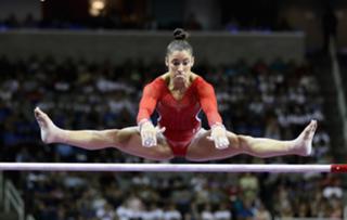 Aly Raisman feet photo thumbnail