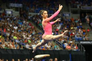 Aly Raisman feet photo thumbnail