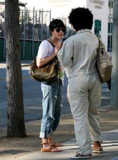 Selma Blair feet photo thumbnail