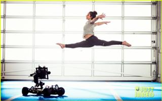 Aly Raisman feet photo thumbnail