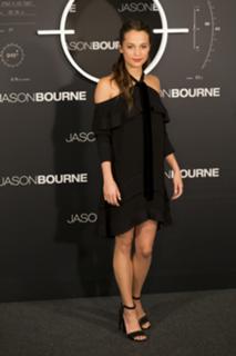 Alicia Vikander feet photo thumbnail