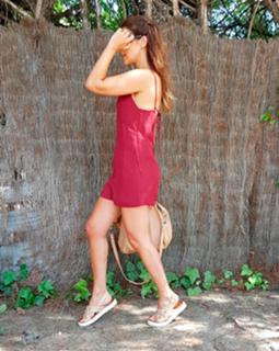 Paula Echevarría feet photo thumbnail
