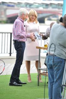 Holly Willoughby feet photo thumbnail