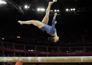 Aly Raisman feet photo thumbnail