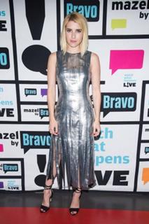 Emma Roberts feet photo thumbnail