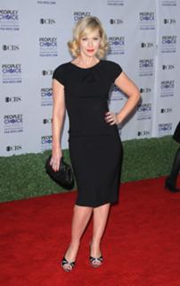 Jennie Garth feet photo thumbnail