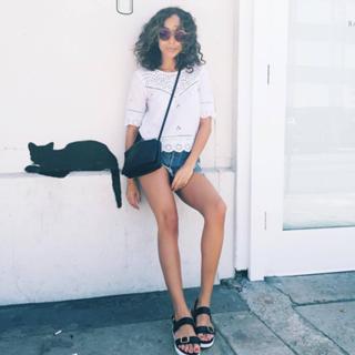 Ashley Madekwe feet photo thumbnail