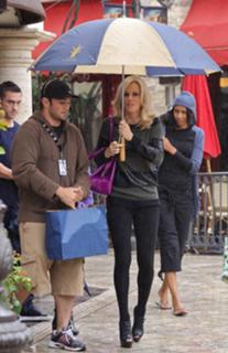 Jenny McCarthy-Wahlberg feet photo thumbnail