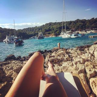Maria Sharapova feet photo thumbnail