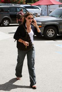 Nikki Reed feet photo thumbnail