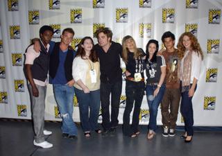 Kristen Stewart feet photo thumbnail