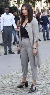 Priyanka Chopra Jonas feet photo thumbnail